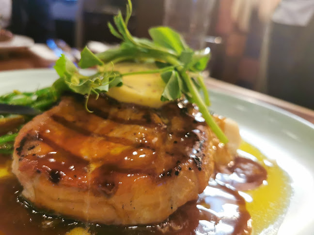 87-97 Broadwater Ave, Hope Island QLD 4212