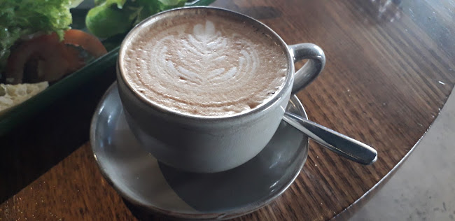 DINGLES ROCKHAMPTON - Rockhampton City