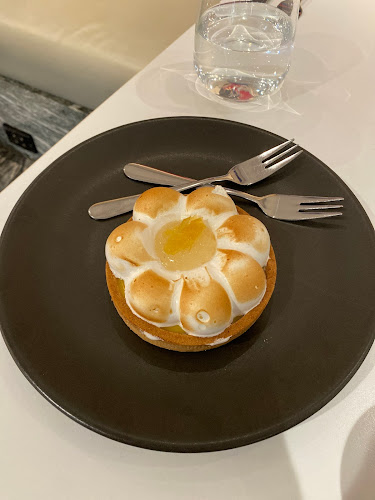 Wholegreen Bakery & Cafe Sydney CBD - Hospitality and gastronomy