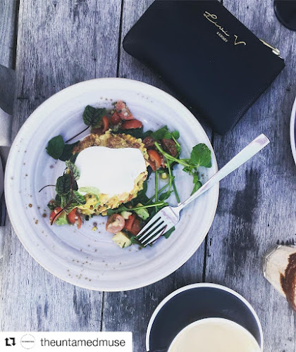 601 Princes Hwy, Yallah NSW 2530