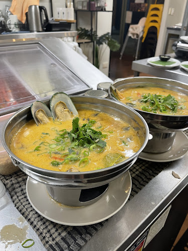 Shop 4-5/9 Pittards Rd, Buderim QLD 4556