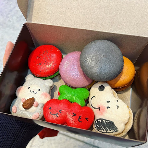 Fatcaron Macarons - Sydney Wholesale Cakes and Desserts - Hospitality and gastronomy