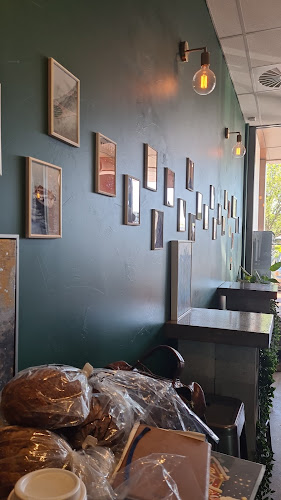 6 Cape St, Dickson ACT 2602