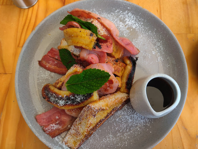 Opinii despre Cafe Gold Coast în Labrador - Hospitality and gastronomy