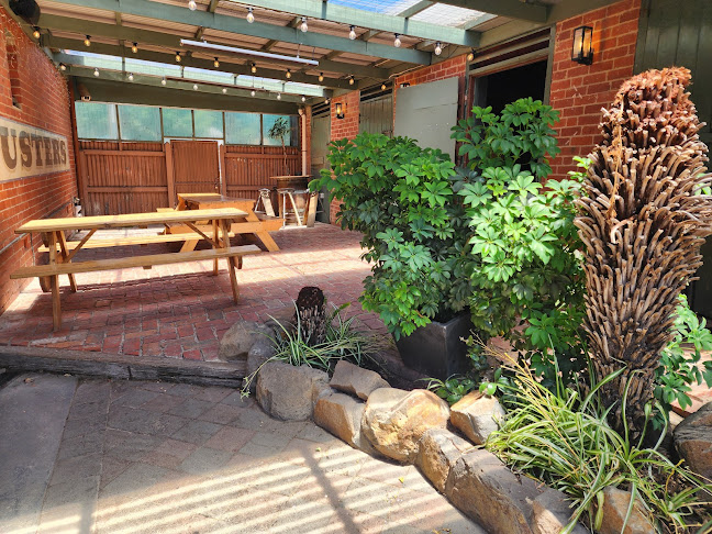 Royal Oak Hotel - Hospitality and gastronomy