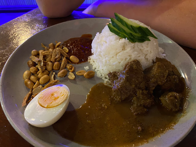 Comentarii opinii despre Makan² Cafe