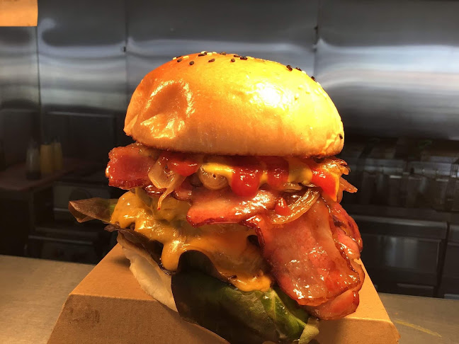 Comentarii opinii despre Hash Burger Devonport