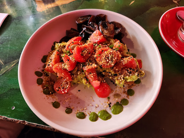 redd catt - Hospitality and gastronomy