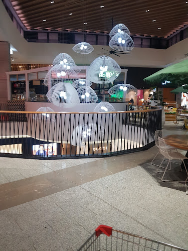 Pacific Fair Shopping Centre, 2 Hooker Blvd, Broadbeach QLD 4218