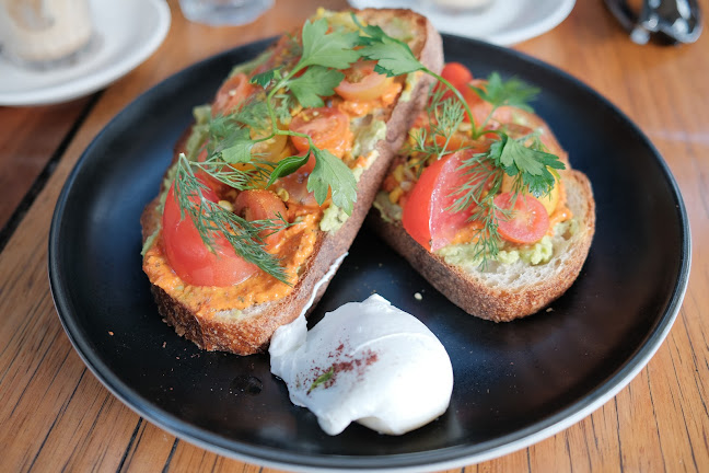 Comentarii opinii despre 1