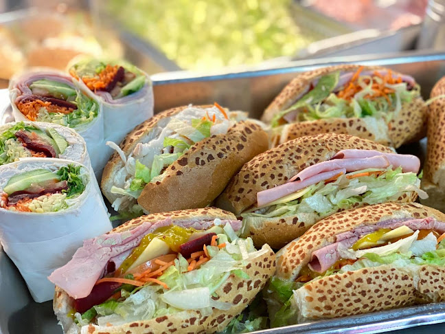 668 New Cleveland Rd, Gumdale QLD 4154