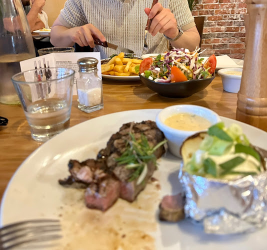 Rustlers Steakhouse & Grill - Albany