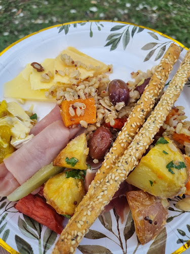 Delish Food & Catering