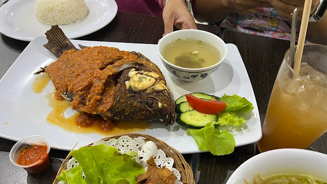 Pondok Daun Restaurant - Hospitality and gastronomy