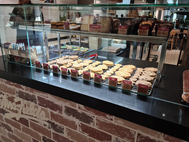 Westfield Belconnen, Kiosk 221/2/18 Benjamin Way, Belconnen ACT 2617