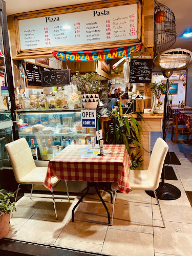 98 Darby St, Cooks Hill NSW 2300