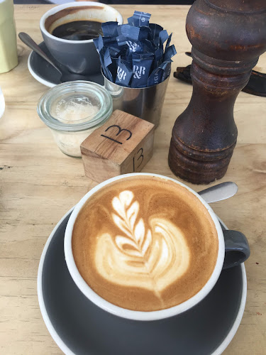 Comentarii opinii despre Tuckshop Bondi Junction