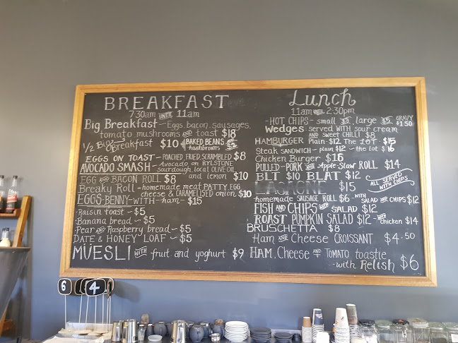 Comentarii opinii despre Cafe On Louee