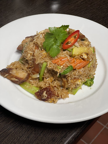 Comentarii opinii despre 92 Chilli Basil Thai Restaurant