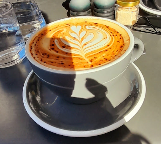 Comentarii opinii despre Mr D Food and Coffee