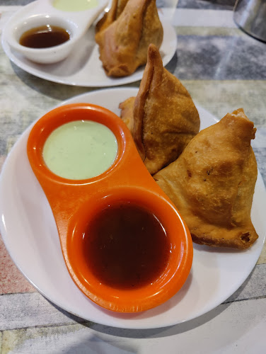 Singh Sweets & Punjabi Restaurant - Truganina