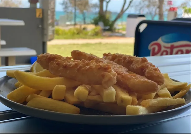 Driftwood Cafe & Kiosk - Fish and Chips - Hospitality and gastronomy