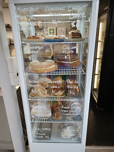 812 Macarthur St, Ballarat Central VIC 3350