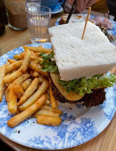 Opinii despre Peter Rabbit Cafe în Adelaide - Hospitality and gastronomy