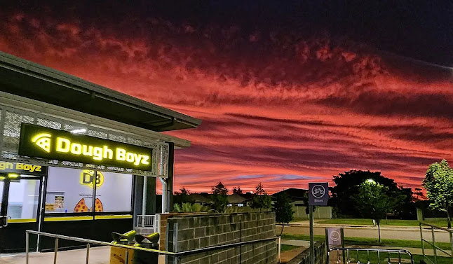 Comentarii opinii despre Dough Boyz Pizza Pasta