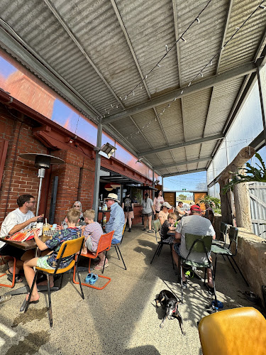 93 Bridge Terrace, Victor Harbor SA 5211