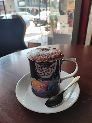 Three Sista's Cafe - Hospitality and gastronomy