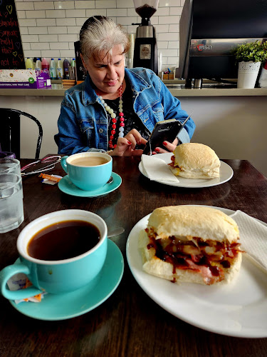 Opinii despre The Guyra Cafe în Sydney - Hospitality and gastronomy