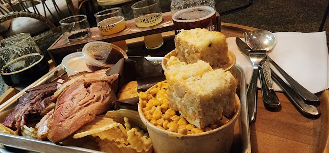 Comentarii opinii despre Smokin Bro & Co