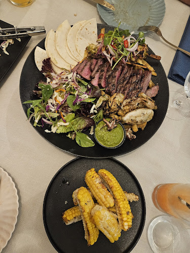 Comentarii opinii despre At Baker St Restaurant & Bar Gosford