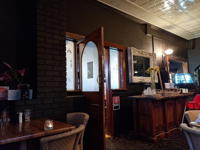 23-27 Bridge St, Uralla NSW 2358