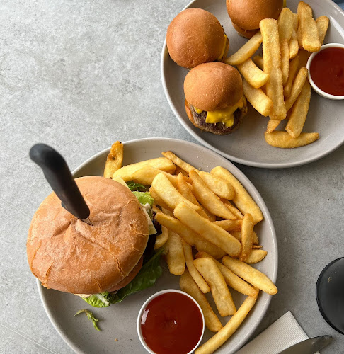 FLAVA Cafe - 'Taste the Vibe' - Hospitality and gastronomy