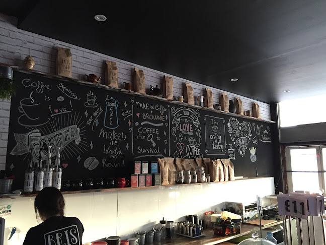 47 S Pine Rd, Alderley QLD 4051