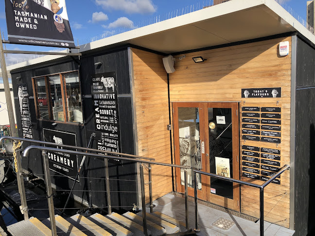 Flippers Cooked Seafood