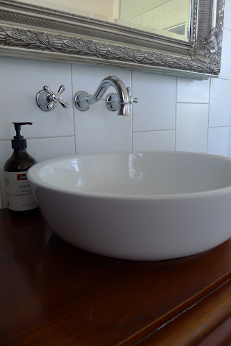 ELEPHANT BRIDGE HOTEL - Hospitality and gastronomy