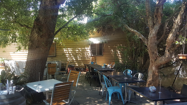 Blackwood Cafe and Tourist Information - Perth