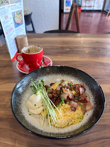 Opinii despre Koffeez în Westcourt - Hospitality and gastronomy