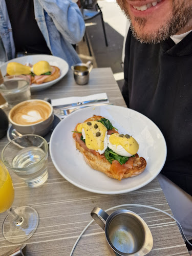 The Rocks Cafe - Hospitality and gastronomy