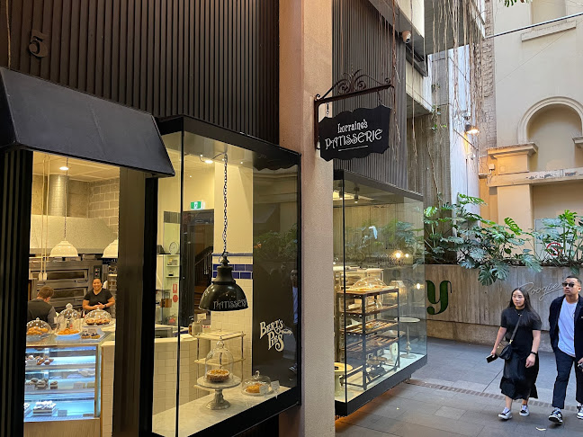 Comentarii opinii despre Lorraine's Patisserie