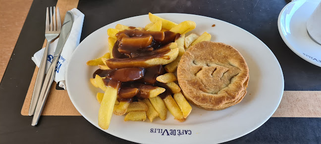 Opinii despre Café De Vili's în Mile End South - Hospitality and gastronomy