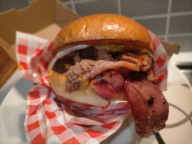 Armstrong Barbecue - Hospitality and gastronomy