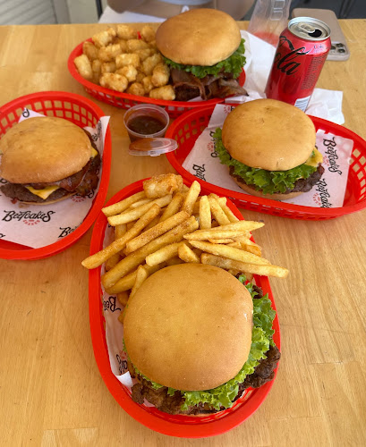 Opinii despre Beefcakes and Shakes | Restaurant, Grange în Adelaide - Hospitality and gastronomy