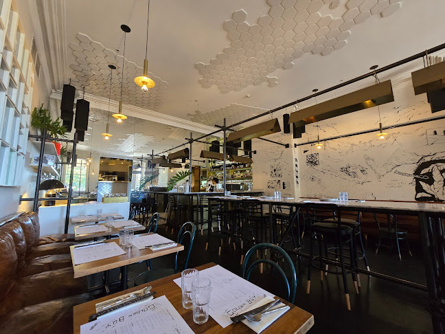 Golden Boy - Adelaide