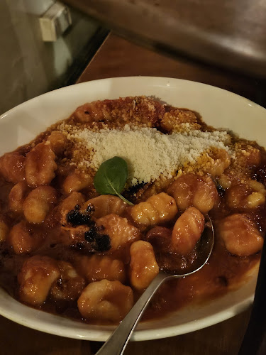 379 King St, Newtown NSW 2042