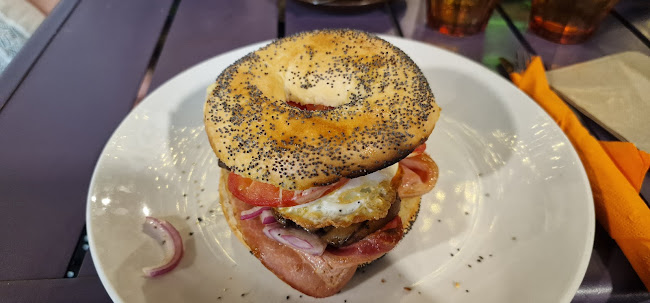 Lucias Pizza & Spaghetti Bar - Hospitality and gastronomy