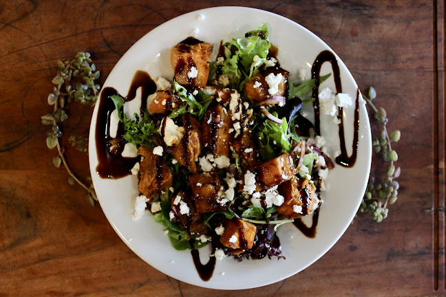 The Cotton Mill Gladstone - Gladstone Central